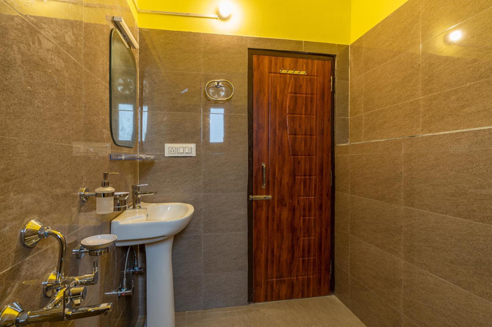 The Hosteller Tirthan Valley Gushaini Zimmer foto